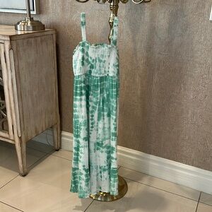 Girls long tie dye dress